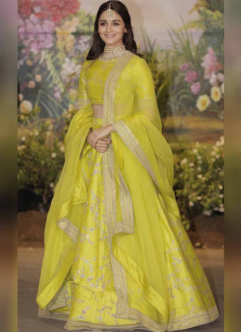 Alia Bhatt Lovely Embroidered Work Lehengha Choli For Woman